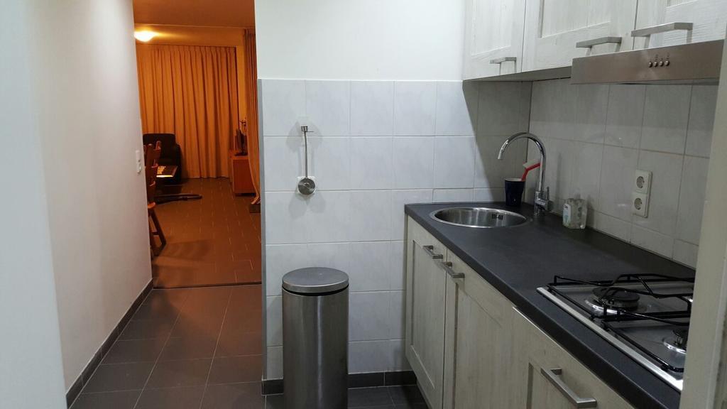 Apartment + Studios Insulinde Tilbourg Chambre photo