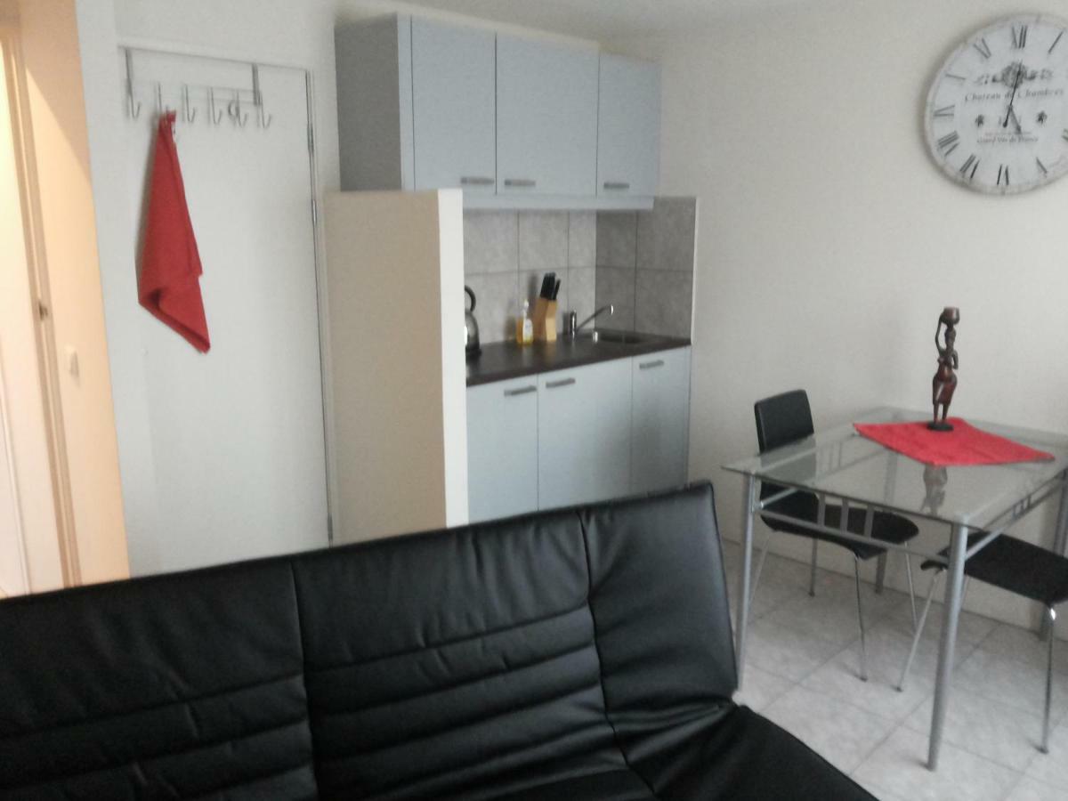 Apartment + Studios Insulinde Tilbourg Extérieur photo